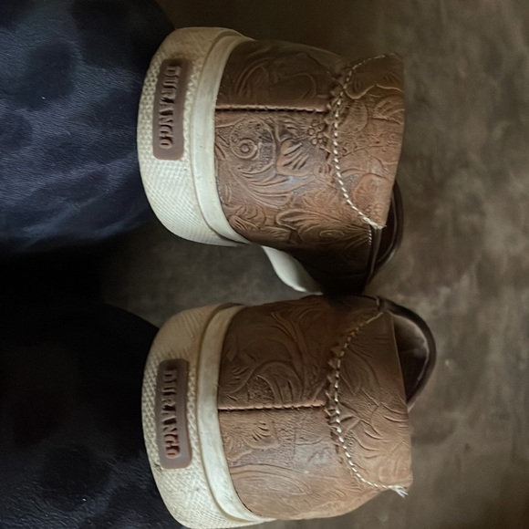 Size 8 Durango shoes - Picture 3 of 4